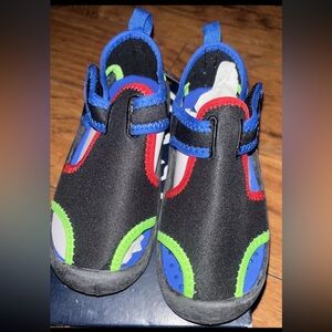 OshKosh Toddler Aquatic Water Shoes Blue Orange Size 12 Toddler